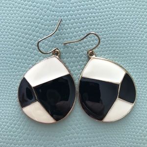 Vintage black and white enamel earrings